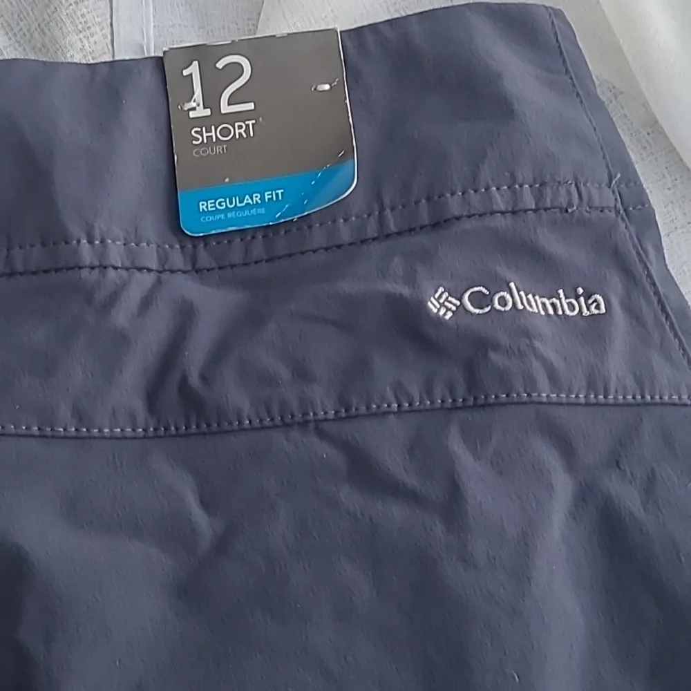 COPY - Columbia Omni Shade Shorts. Size12 - Picture 6 of 6